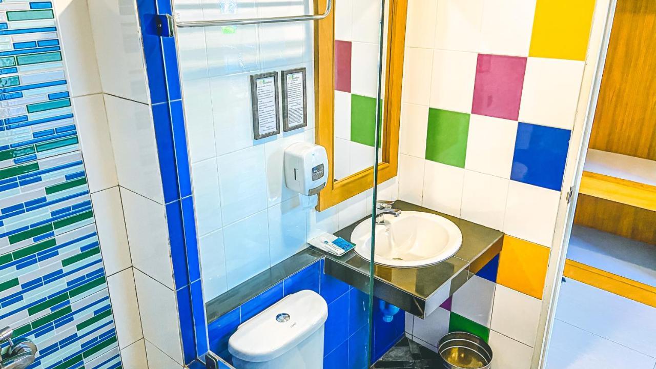 K2 Hotel @ Airport Surat Thani Extérieur photo